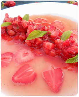 46- Salade de fraises à la menthe et sa transparence au pomélos, fraises et vanille