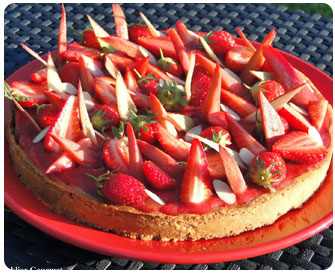56-Tarte fraises rhubarbe et amandes de Claire Heitzler